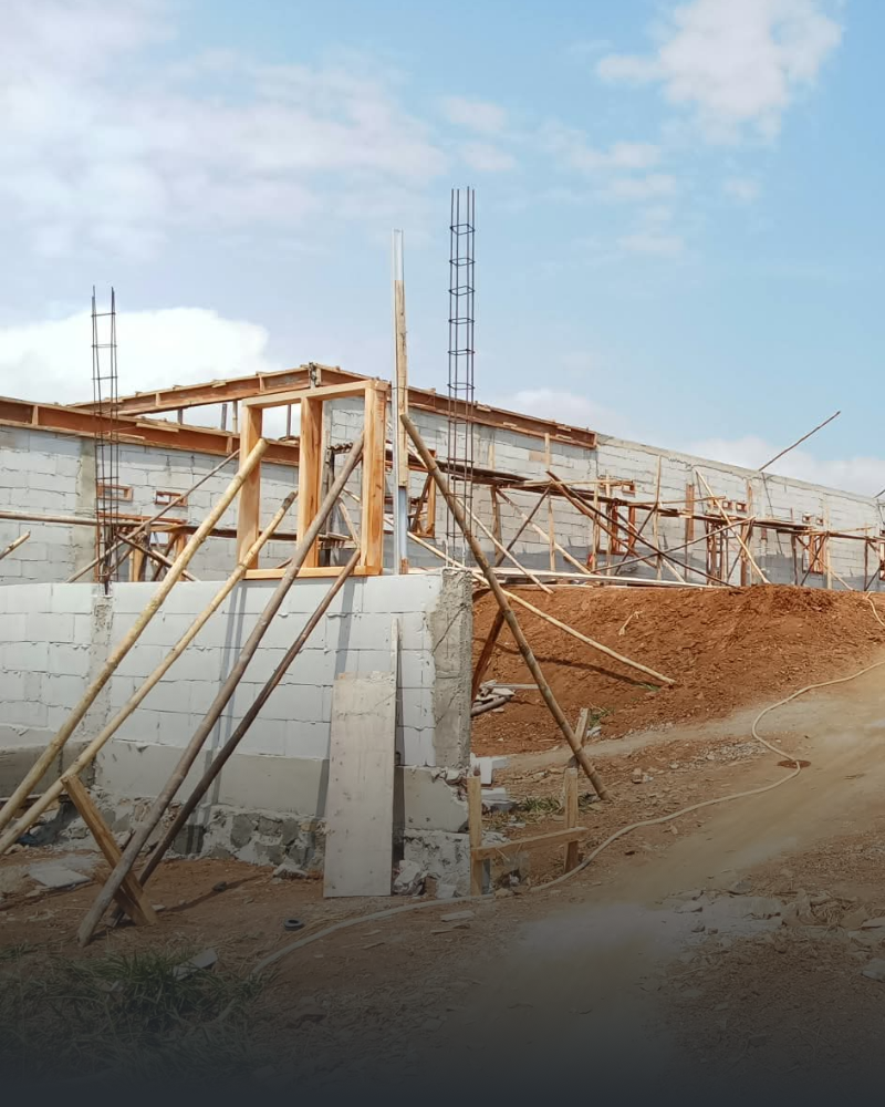 Pekerjaan Konstruksi Pelaksanaan pembangunan dan renovasi.